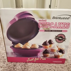Brentwood mini cupcake 🧁 maker